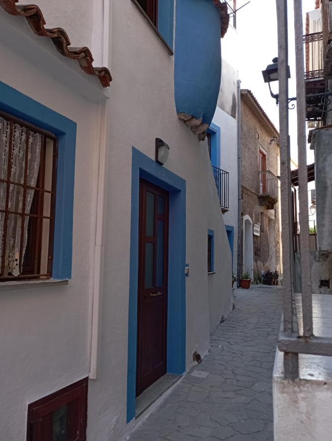 Отель A Casa Dell'Amica Mia Сан-Никола-Арчелла Экстерьер фото
